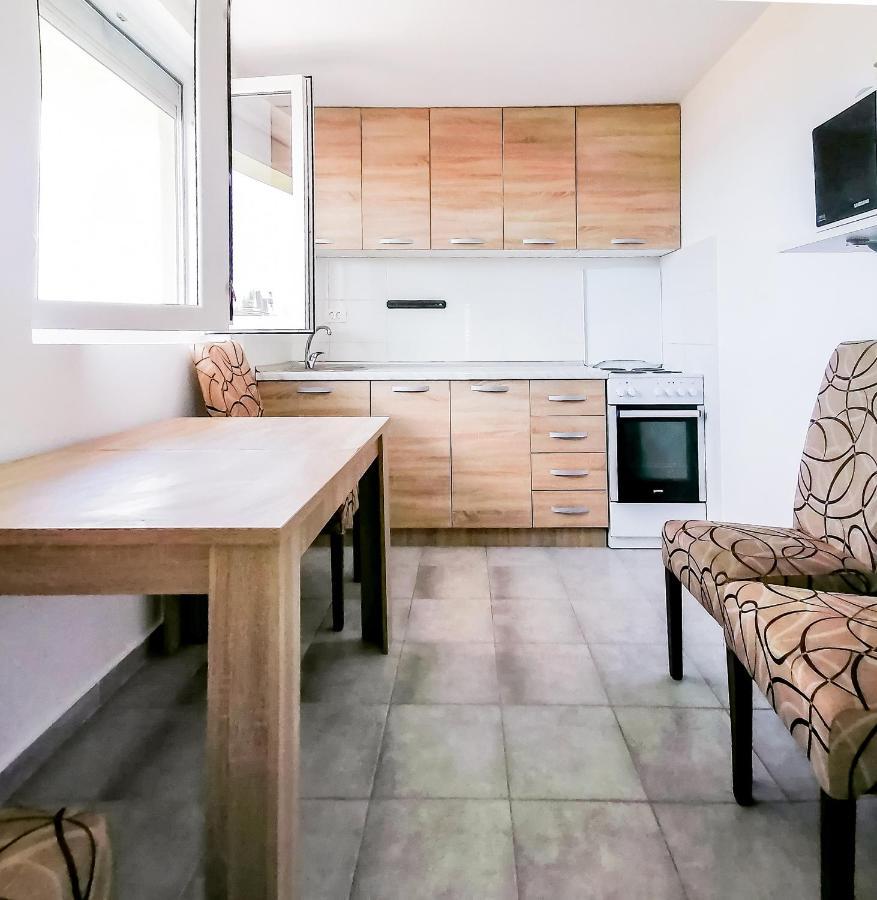 Apartments Siesta Τίβατ Εξωτερικό φωτογραφία