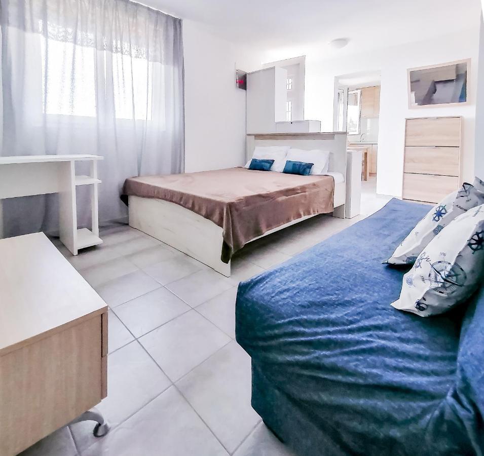 Apartments Siesta Τίβατ Εξωτερικό φωτογραφία