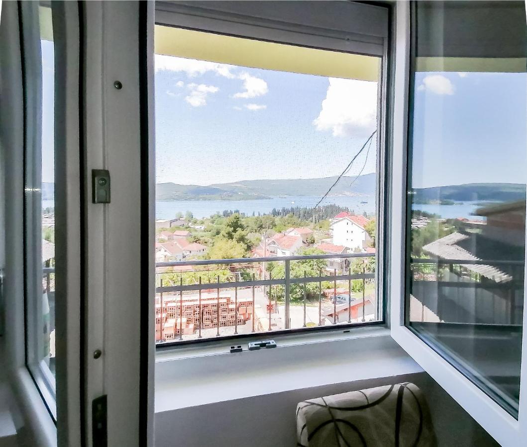 Apartments Siesta Τίβατ Εξωτερικό φωτογραφία
