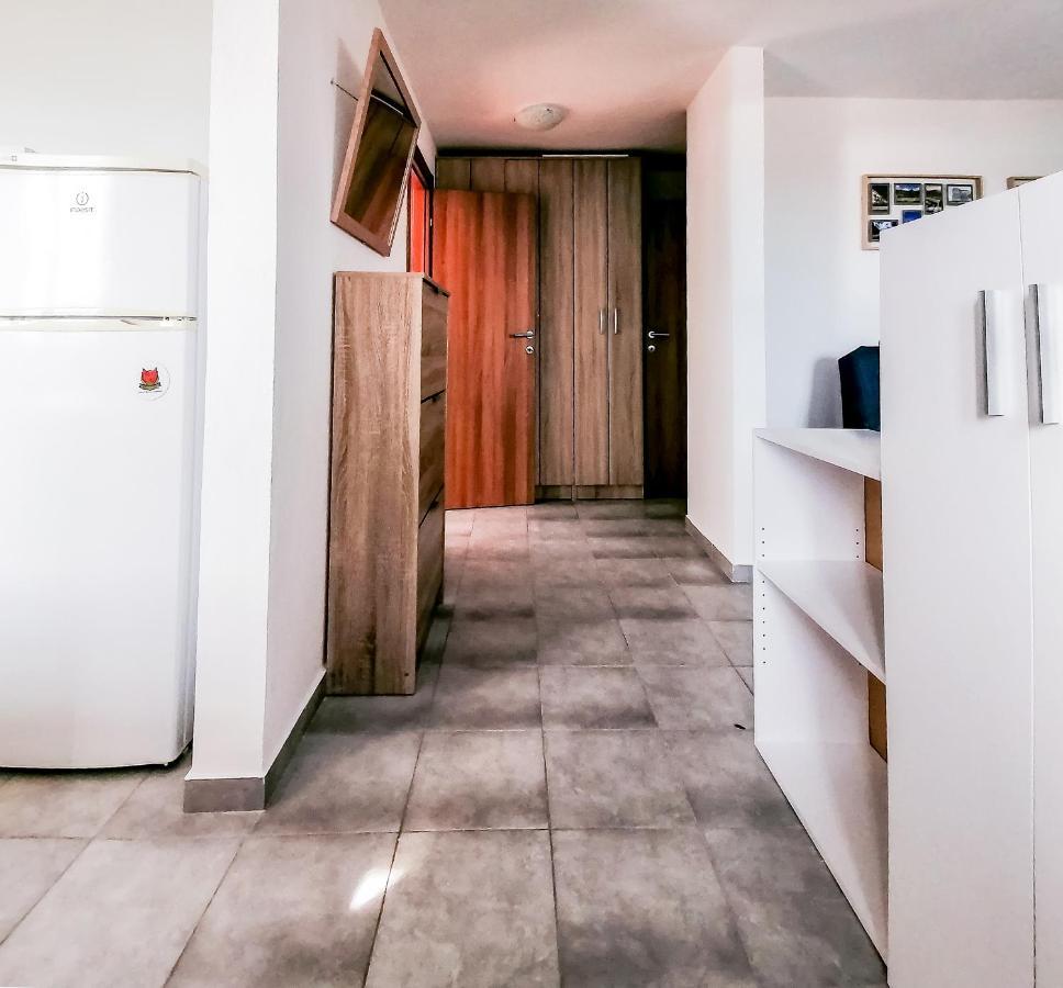 Apartments Siesta Τίβατ Εξωτερικό φωτογραφία