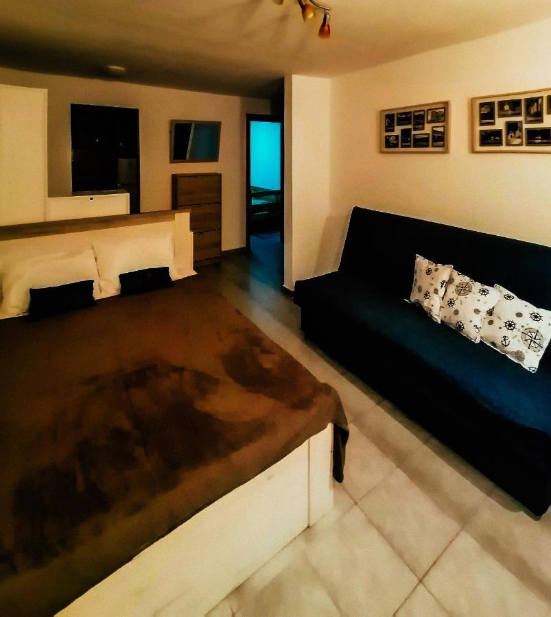 Apartments Siesta Τίβατ Εξωτερικό φωτογραφία