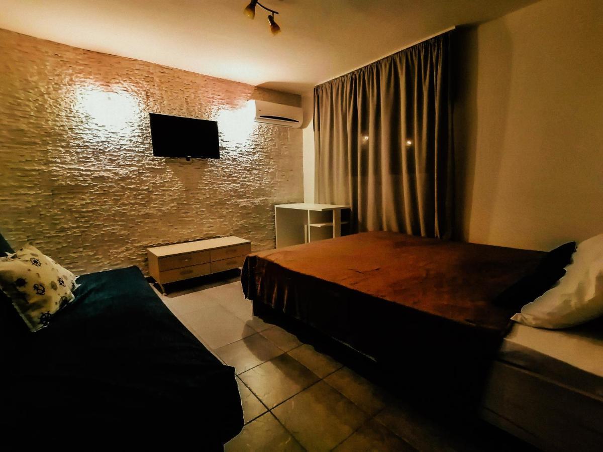Apartments Siesta Τίβατ Εξωτερικό φωτογραφία
