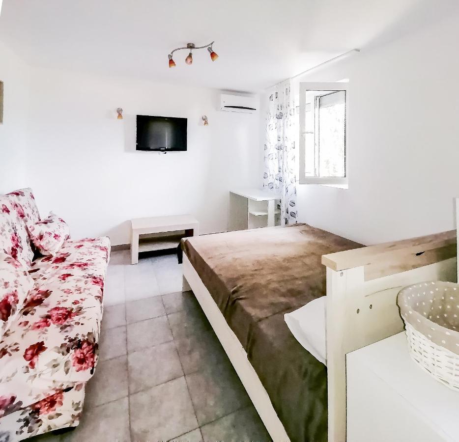 Apartments Siesta Τίβατ Εξωτερικό φωτογραφία
