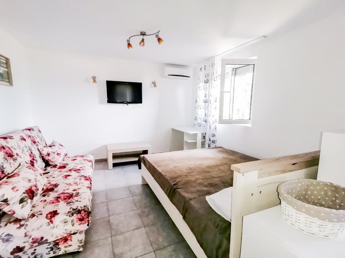 Apartments Siesta Τίβατ Εξωτερικό φωτογραφία