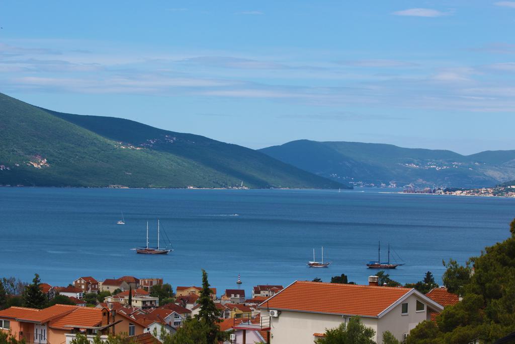 Apartments Siesta Τίβατ Εξωτερικό φωτογραφία